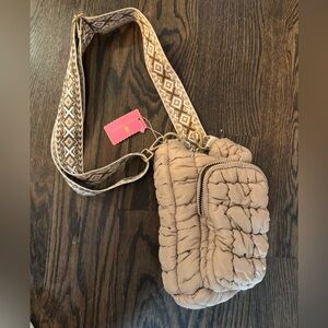 Simply Southern NWT Tan Quilted water bottle  Carrier purse